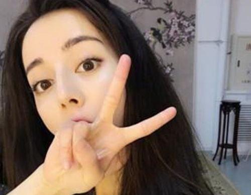 网曝热门吃瓜入口反差视频,揭秘现实与虚拟的惊人差距