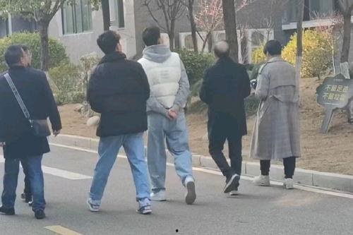 网络热门事件吃瓜视频,吃瓜视频背后的真相与争议