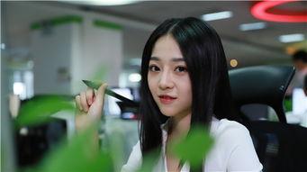 心动女孩欣欣吃瓜爆料在线播放,吃瓜爆料在线播放幕后故事