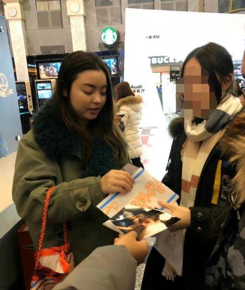 爆料吃瓜网红是谁啊图片,吃瓜网红身份大曝光！网友热议背后的真相