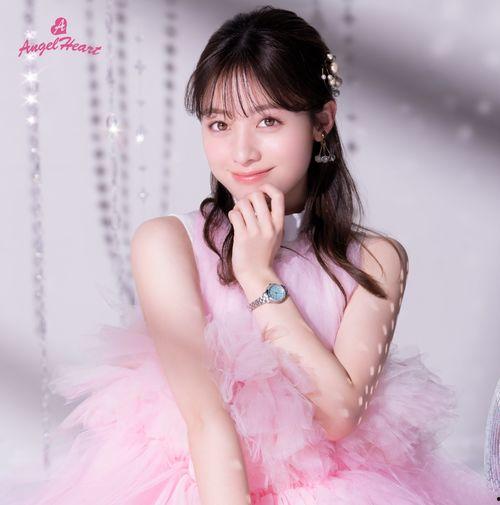 明星网红赏花图片大全,明星网红赏花瞬间大盘点