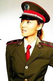 明星网红遇到军人视频,明星网红与军人的温馨互动瞬间