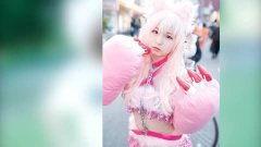 明星网红穿小恶魔,明星网红演绎时尚新风尚