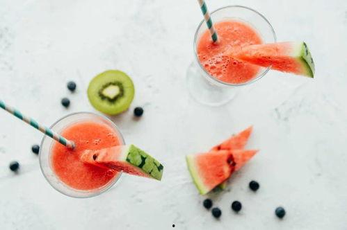 今日小暑宜吃瓜图片,夏日消暑美食推荐