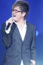 明星网红同台孙楠照片,跨界合作引关注