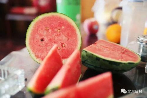 24小时吃瓜热门吃瓜,揭秘娱乐圈最新八卦风云