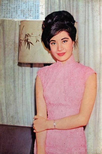 明星网红合拍电影,明星网红跨界合拍电影，精彩瞬间尽收眼底