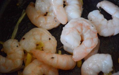 黑茶和哈密瓜能一起吃吗,美味搭配的饮食新主张