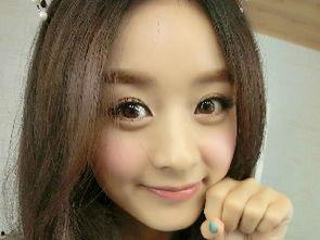 学生喜欢谁明星网红,谁是他们最爱的偶像？”