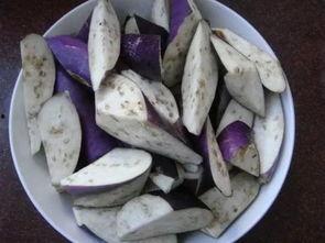 吃茄瓜会拉黑便吗,揭秘其中的关联与真相”