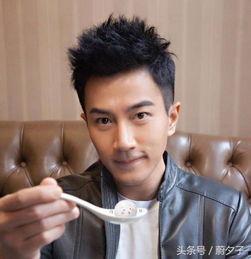 明星吃黑瓜被抓,吃黑瓜被抓，娱乐圈风波再起