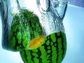 吃绿宝石瓜会拉黑屎吗,揭秘其食用后的神奇效果